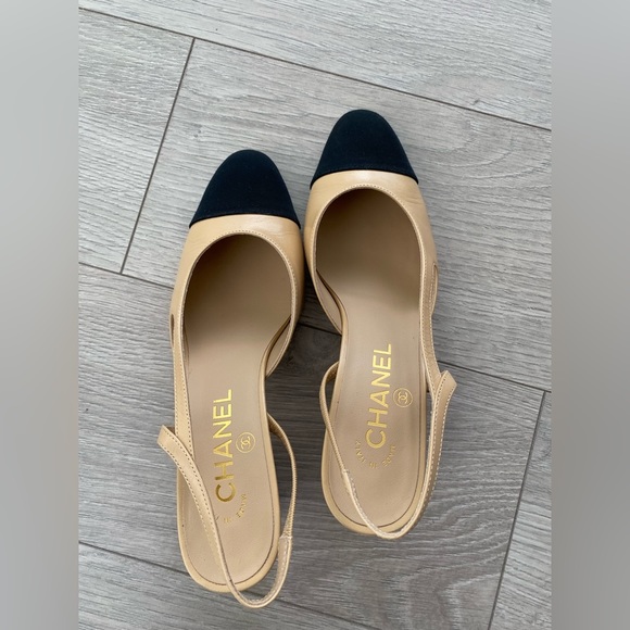 Chanel Slingback - Picture 4 of 11